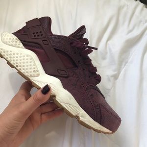 Nike Huaraches